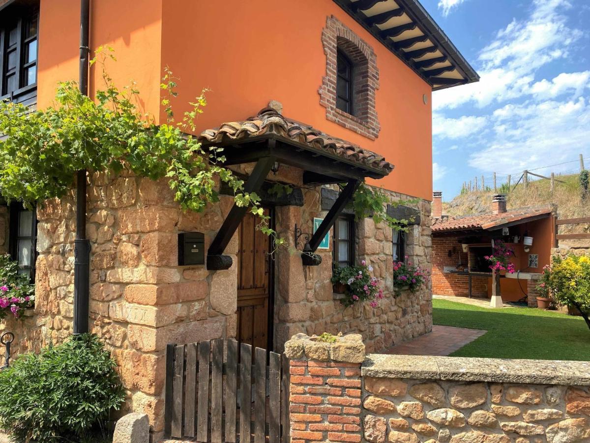 Vivienda Vacacional La Vara Arriondas Exterior photo